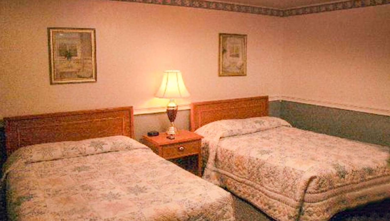 Judys Motel בדפורד מראה חיצוני תמונה